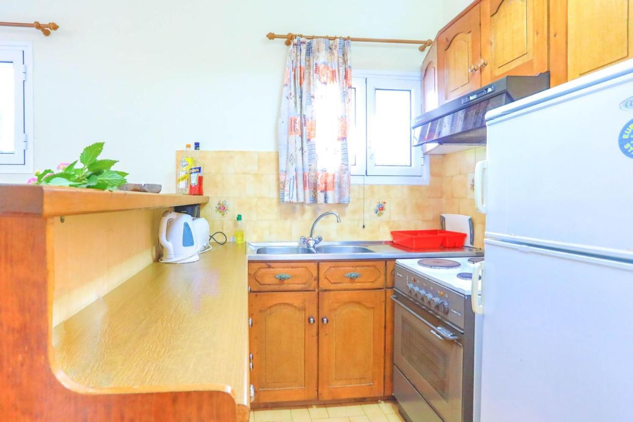 Zouli Athina Apartamento Kalámi Exterior foto